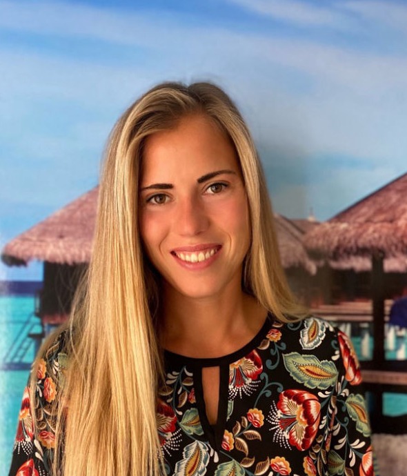 Anna Paccagnel- Hocheppan Reisen